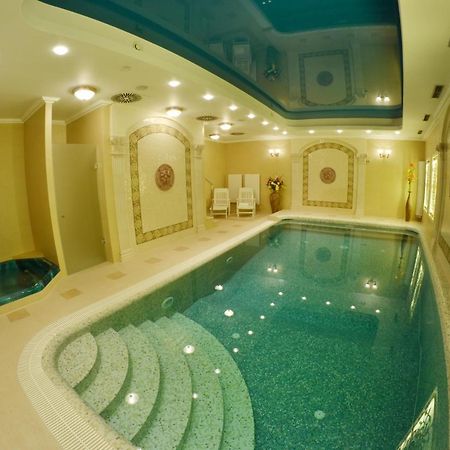 Apartma Premium Κάρλοβι Βάρι Εξωτερικό φωτογραφία