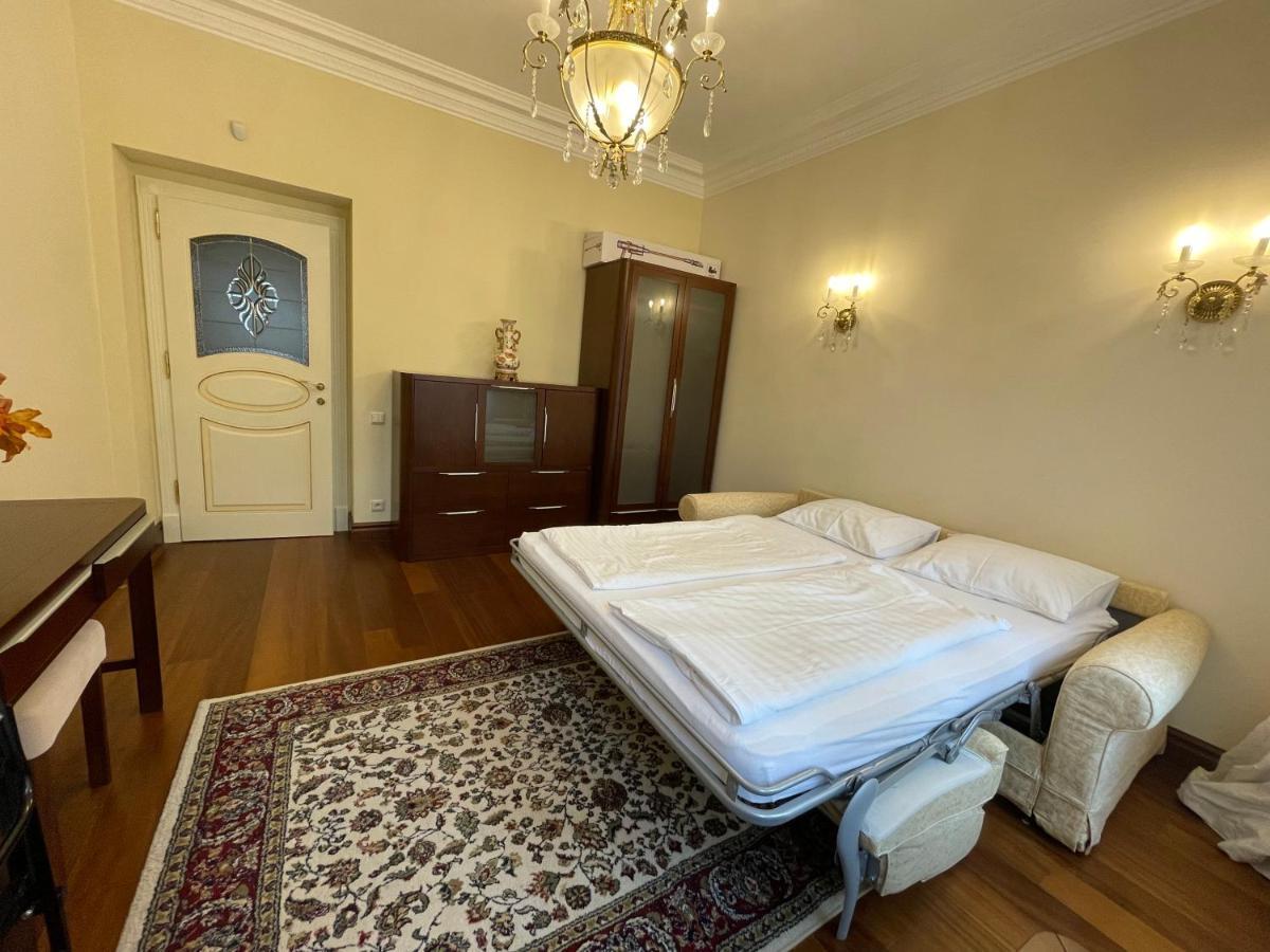 Apartma Premium Κάρλοβι Βάρι Εξωτερικό φωτογραφία